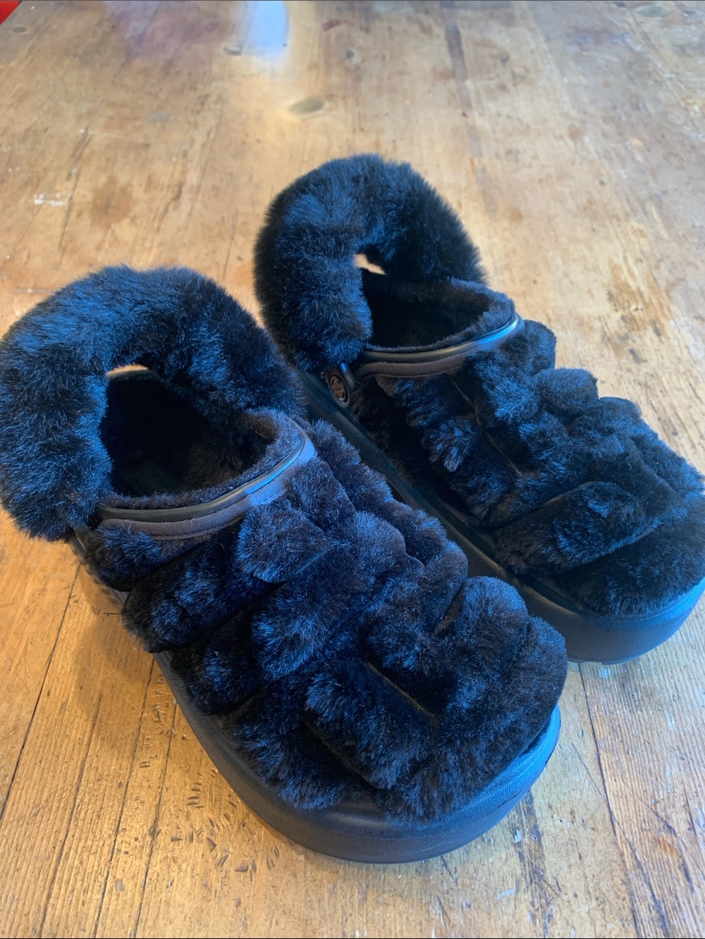 CROCS Black Furry Rubber Sole Mules